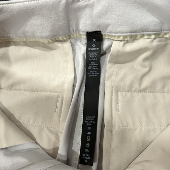 Lululemon commission 5 pocket pant in light gray - Picture 2 of 5